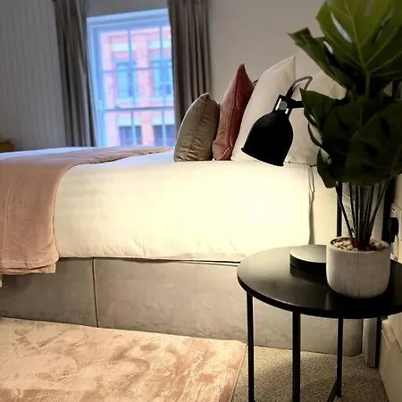 Osbourne House Pink 2 Bed, 2 And Half Bath Appartement Birmingham Buitenkant foto