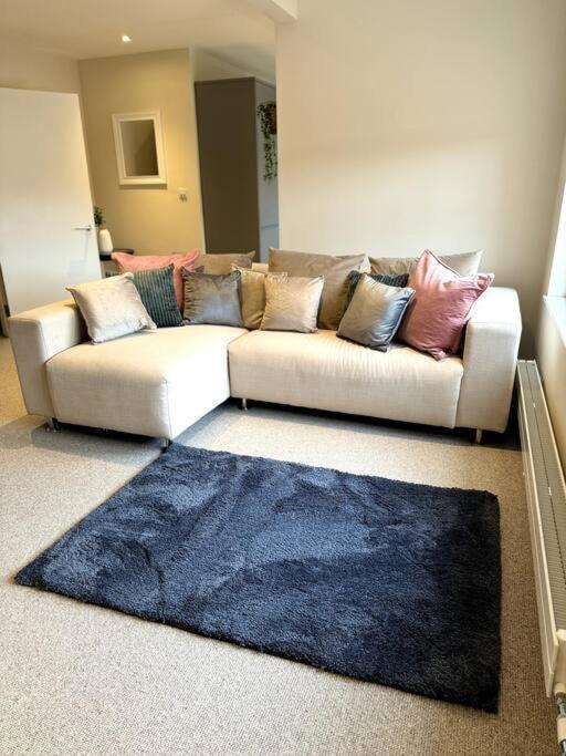 Osbourne House Pink 2 Bed, 2 And Half Bath Appartement
