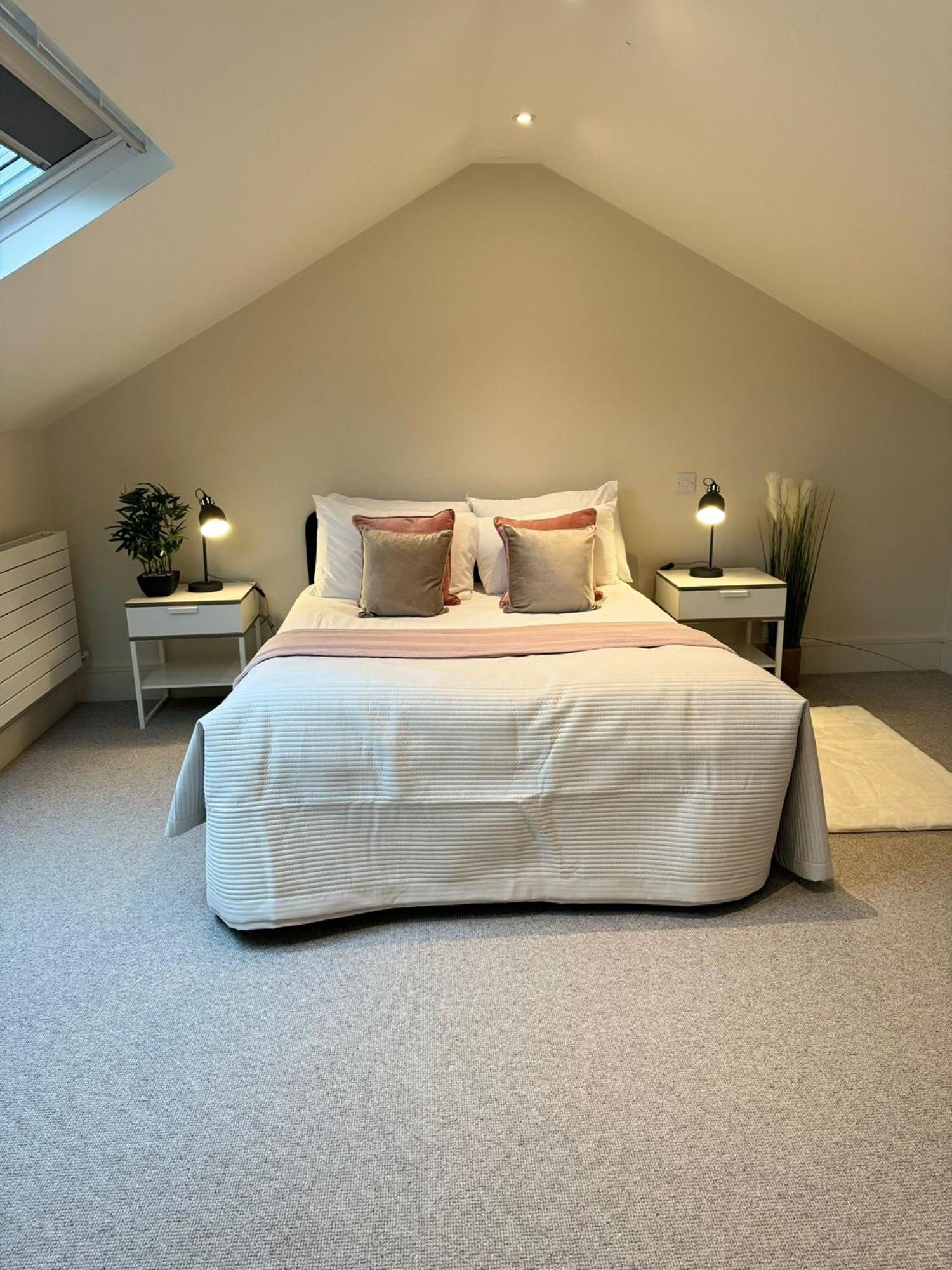 Appartement Osbourne House Pink 2 Bed, 2 And Half Bath *